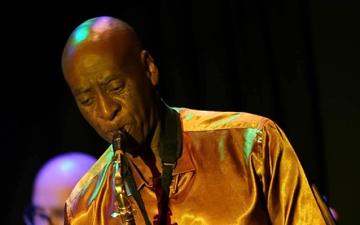 Sulaiman Hakim@ Chez Christophe